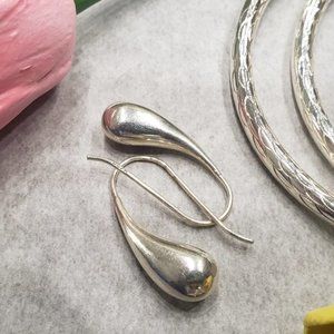 925 Sterling Silver Tear Drop Earrings